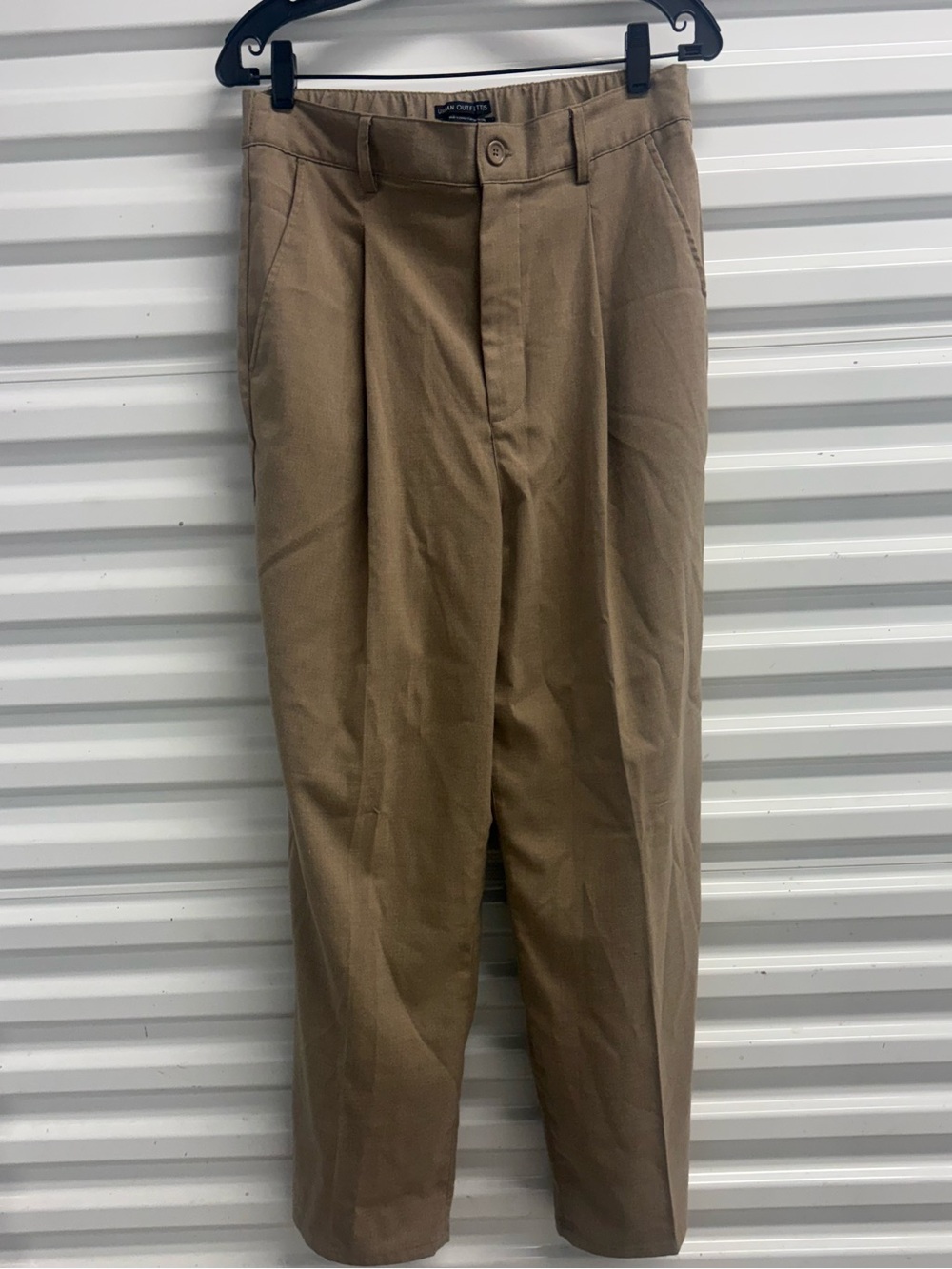 Urban Outfitters Beige Solid Casual Pants Flat Front Button Men Regular L-G